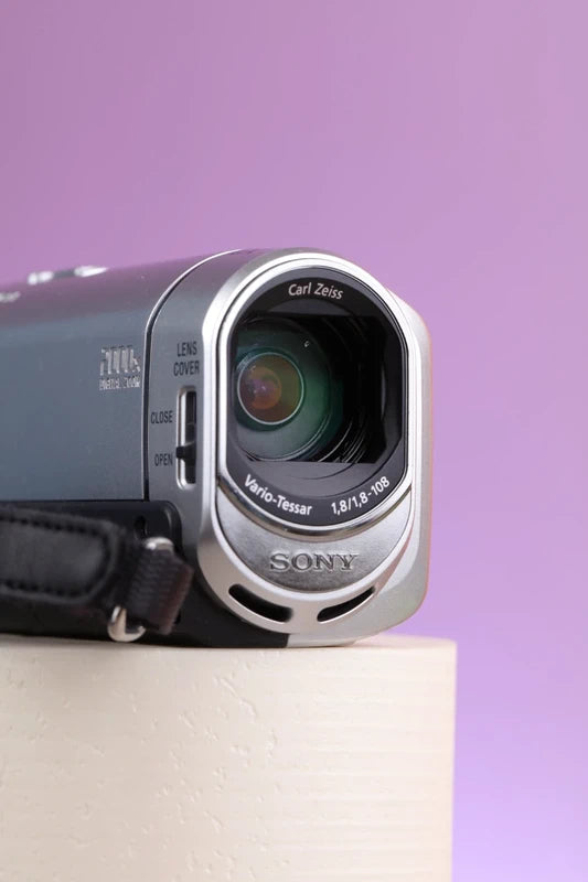 Sony Handycam DCR-SX30E Camcorder