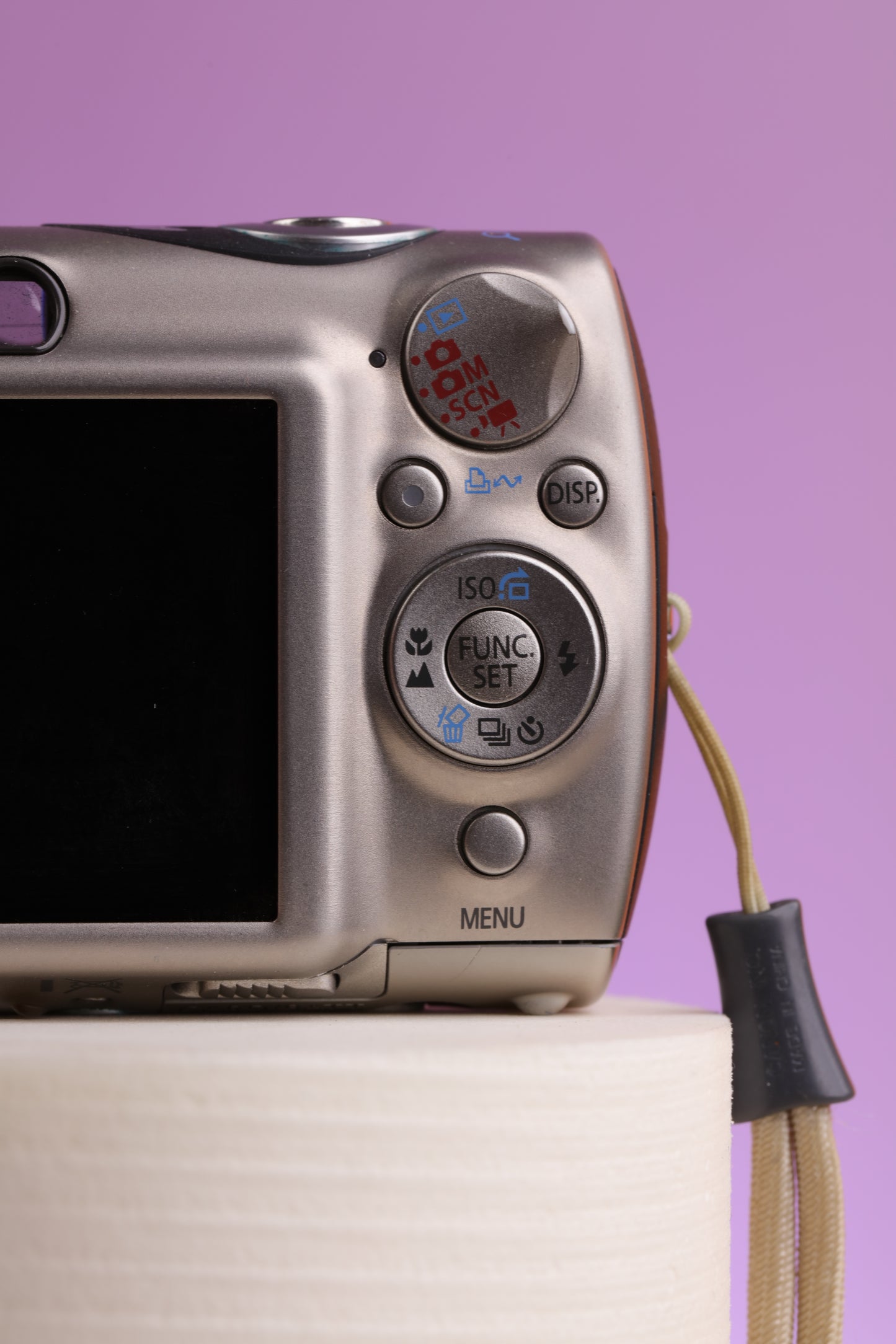 Canon IXUS 900 Ti