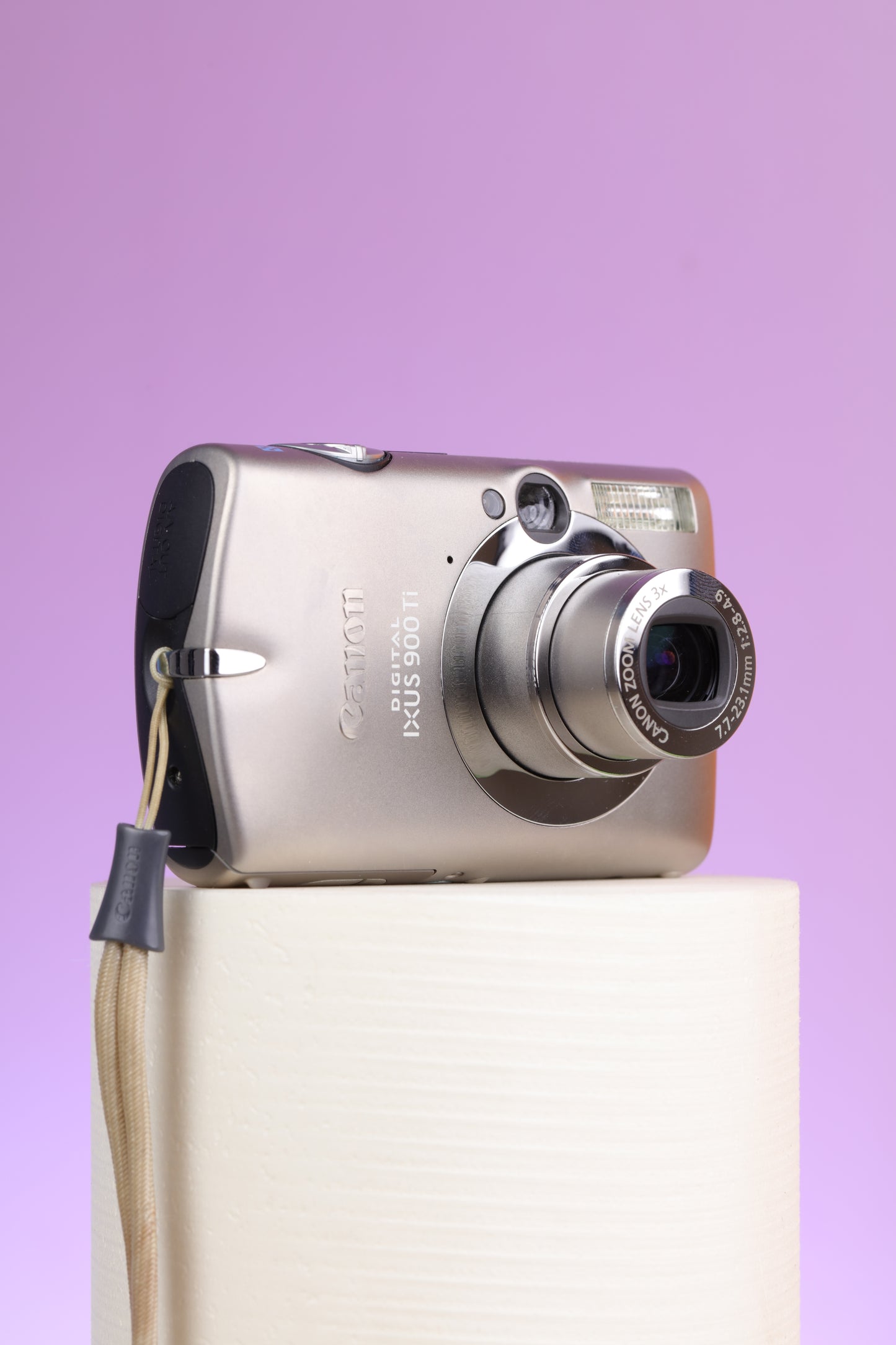 Canon IXUS 900 Ti