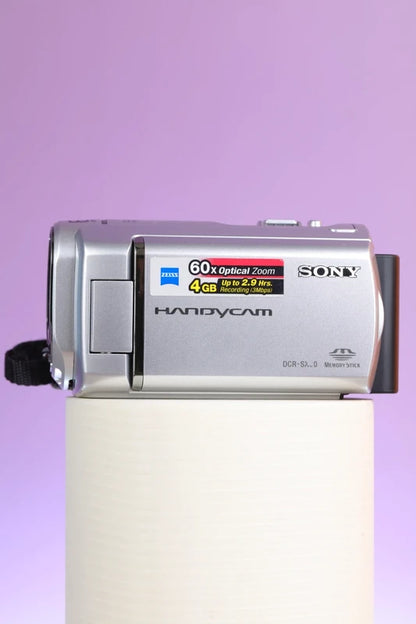 Sony Handycam DCR-SX30E Camcorder