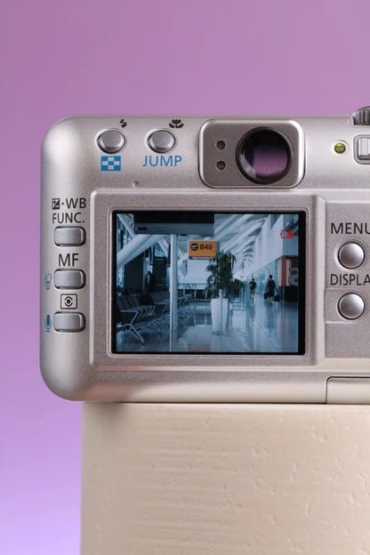 Canon PowerShot S50 Digital Camera