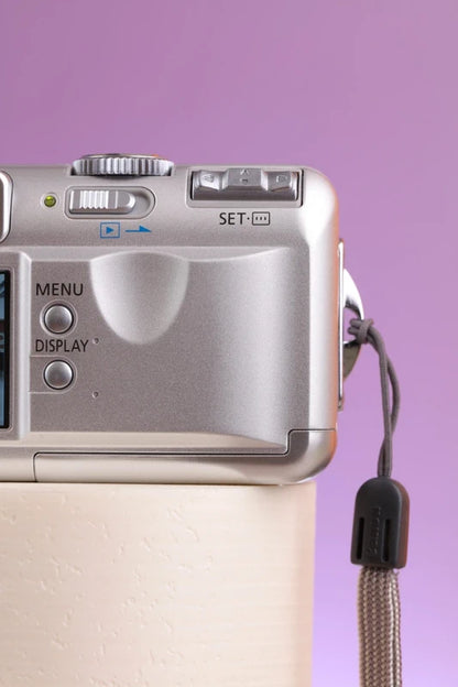 Canon PowerShot S50 Digital Camera