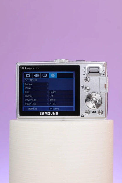 Samsung P1000 Digital Camera