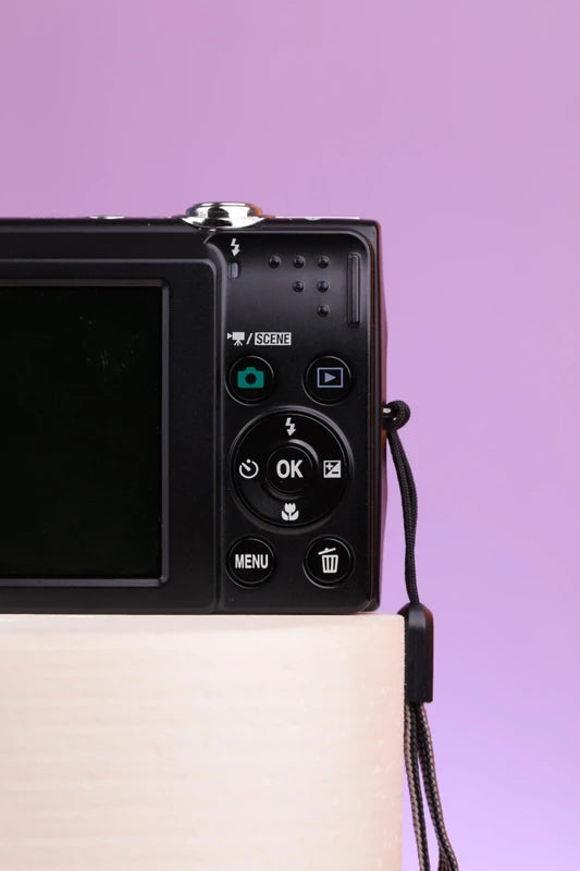 Nikon Coolpix S2500 Digital Camera
