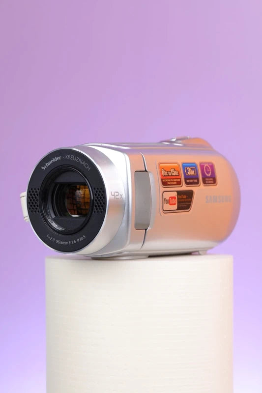 Samsung SMX-F30SP Camcorder (Silver)