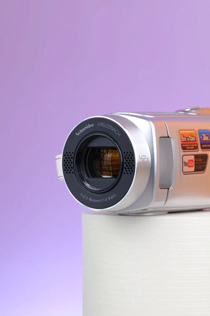 Samsung SMX-F30SP Camcorder (Silver)