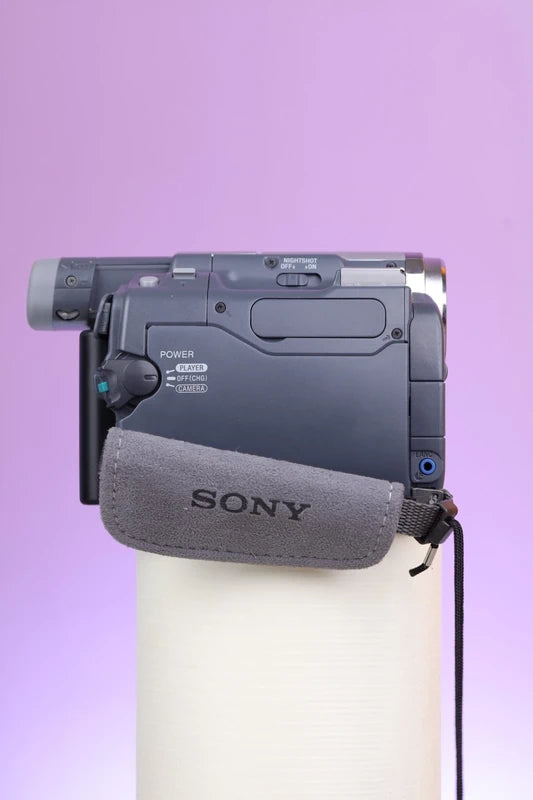 Sony Handycam DCR-HC14E (Silver) Camcorder