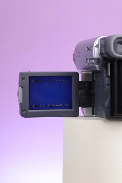 Sony Handycam DCR-HC14E (Silver) Camcorder