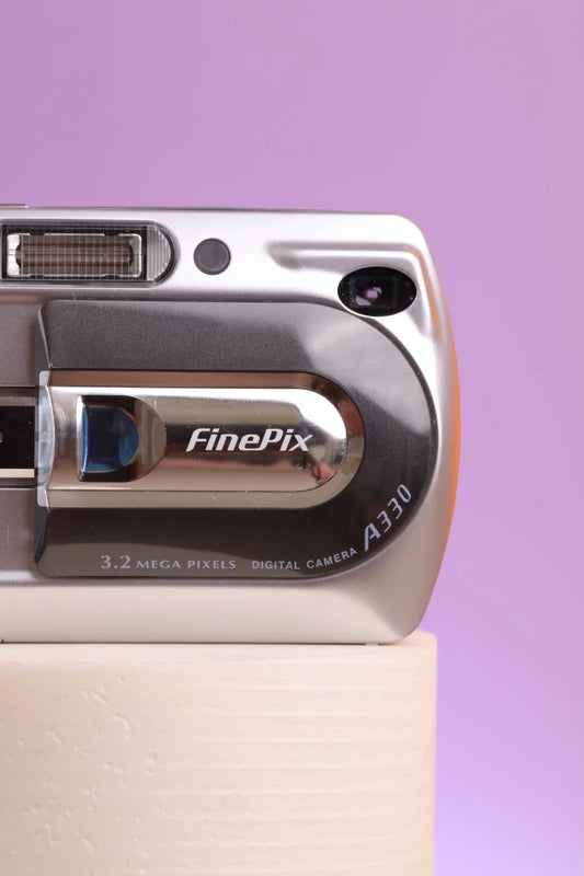 Fujifilm FinePix A330 (Silver / Black) Digital Camera