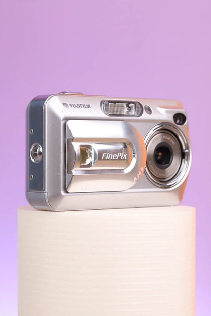 Fujifilm FinePix A340 (Silver) Digital Camera