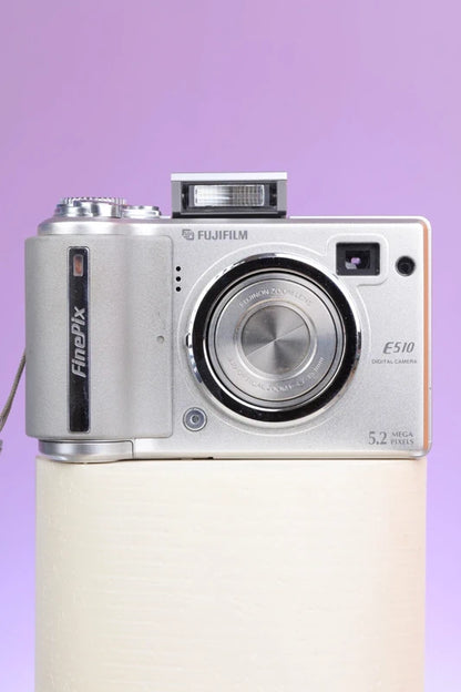 Fujifilm FinePix E510 (Silver) Digital Camera
