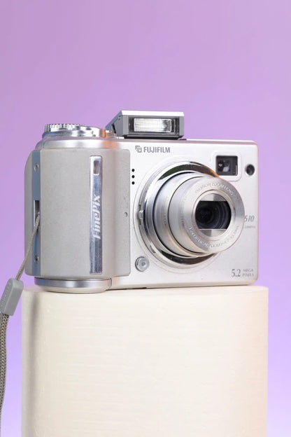 Fujifilm FinePix E510 (Silver) Digital Camera