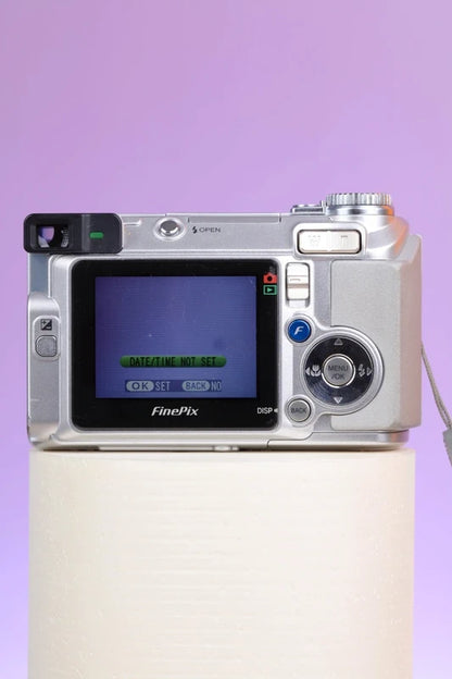 Fujifilm FinePix E510 (Silver) Digital Camera