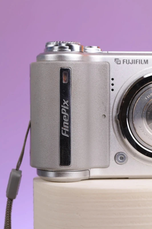 Fujifilm FinePix E510 (Silver) Digital Camera