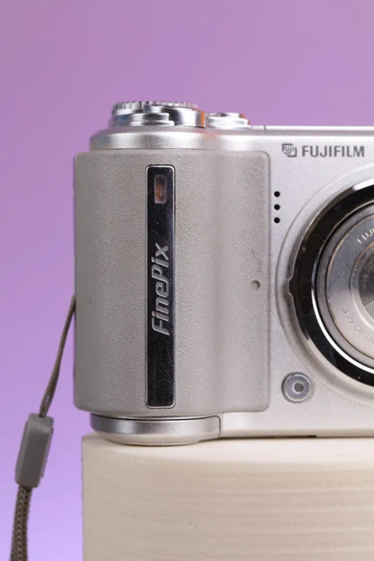 Fujifilm FinePix E510 (Silver) Digital Camera