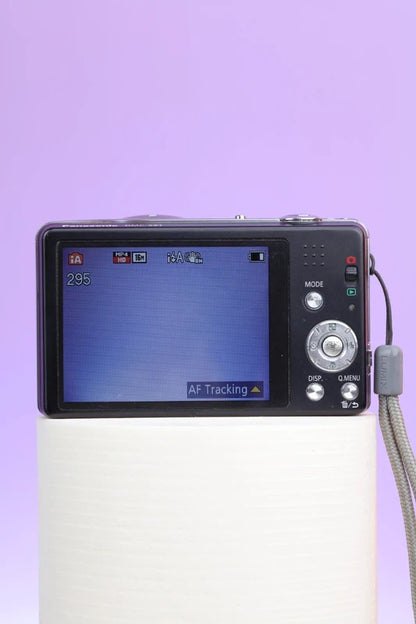 Panasonic Lumix DMC-SZ1
