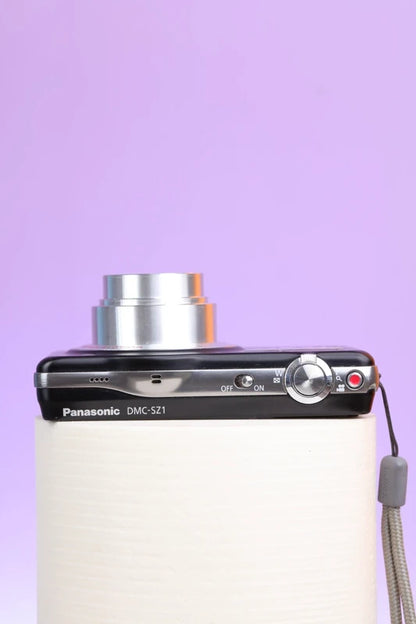 Panasonic Lumix DMC-SZ1