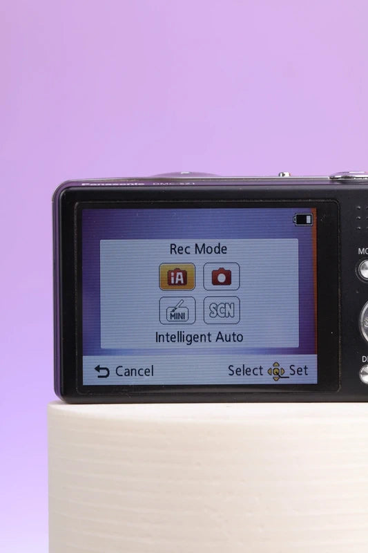 Panasonic Lumix DMC-SZ1