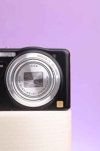 Panasonic Lumix DMC-SZ1