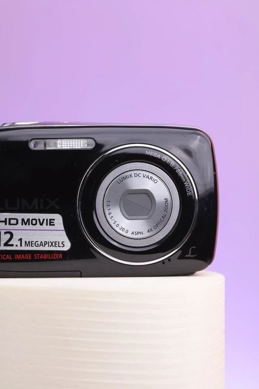 Panasonic Lumix DMC-S1