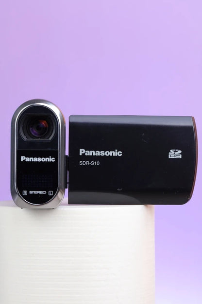 Panasonic SDR-S10 Camcorder (Black)