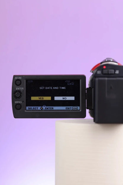 Panasonic SDR-S70 Camcorder