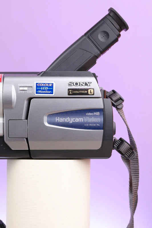 Sony Handycam CCD-TRV59E Hi8 Camcorder