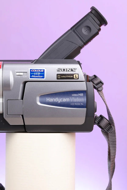 Sony Handycam CCD-TRV59E Hi8 Camcorder