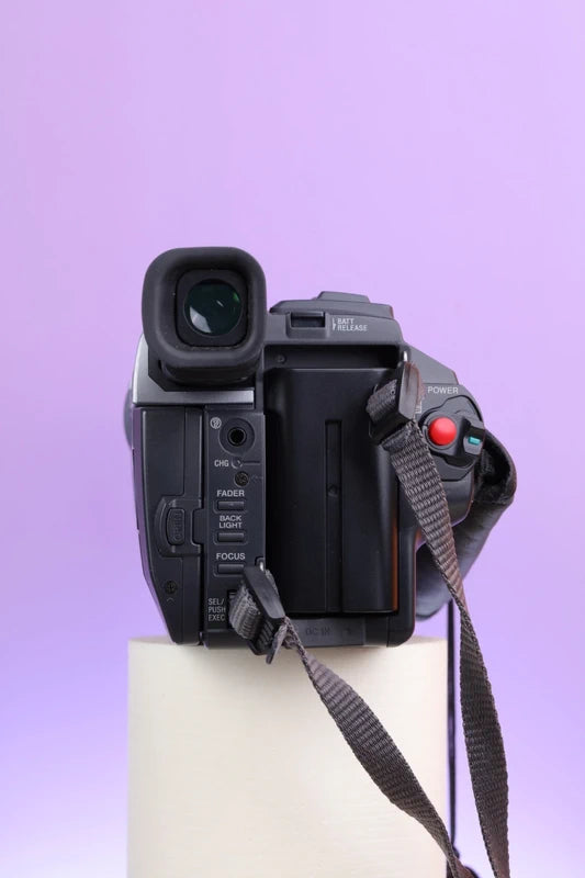 Sony Handycam CCD-TRV59E Hi8 Camcorder